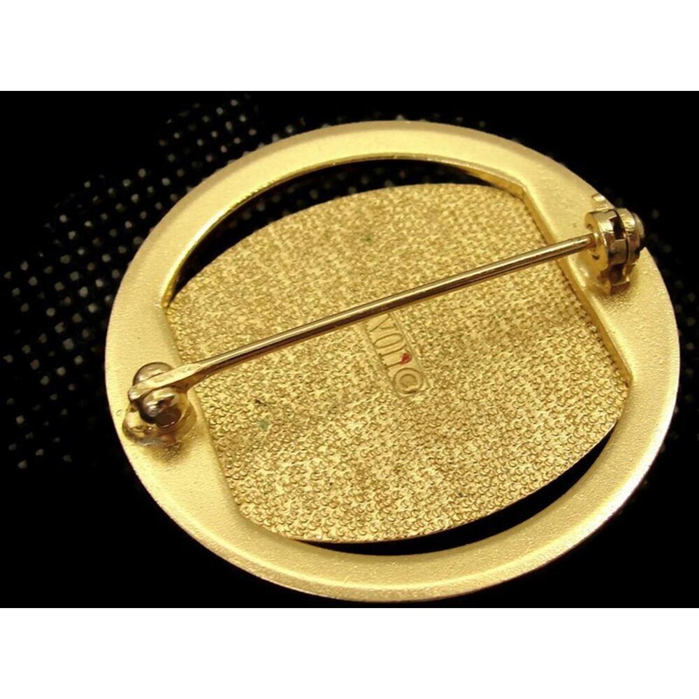 Vintage Avon Brooch Costume Jewelry White Glass Oval Center on Gold Tone - Picture 5 of 12